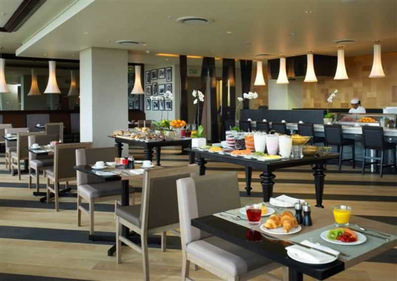 Southern Sun Hyde Park Sandton Johannesburgo Exterior foto